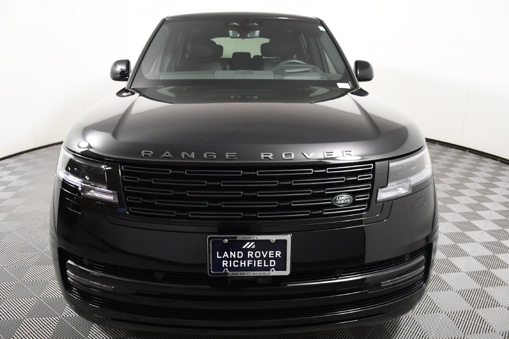 Used 2025 Santorini Black Metallic Land Rover Autobiography image 10