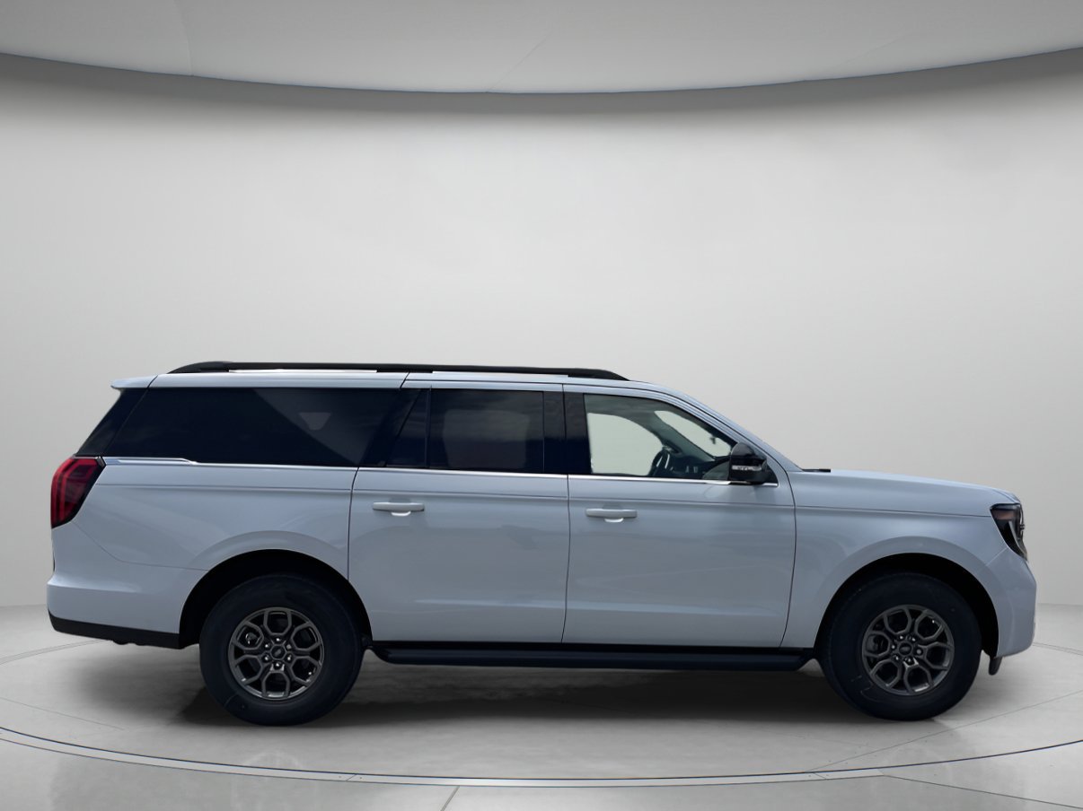 New 2026 Space Silver Metallic Ford Active image 2