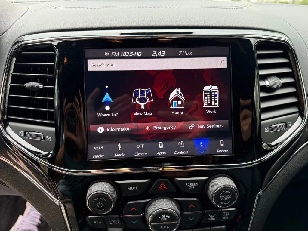 Used 2019 White Jeep Overland image 18