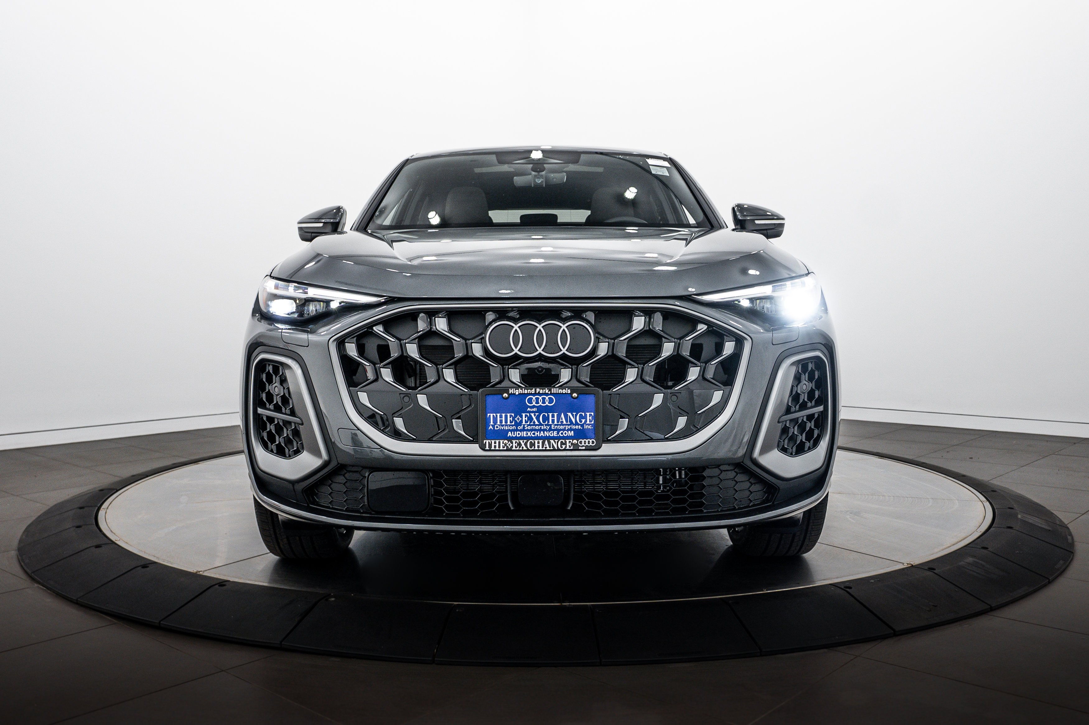 New 2026 Daytona Gray Audi Premium Plus image 22