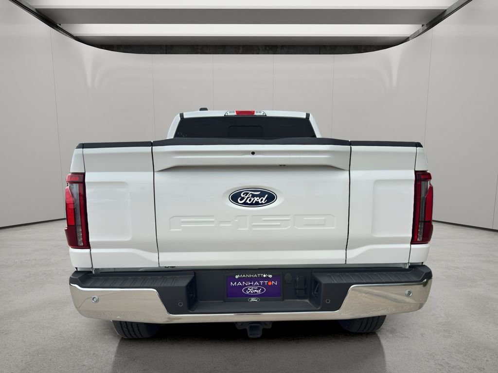 New 2025 Star White Metallic Tri-Coat Ford Lariat® image 4