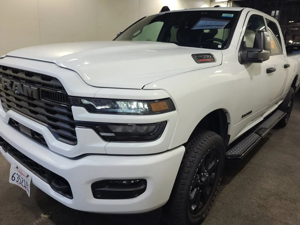 Used 2026 White Ram Big Horn image 14