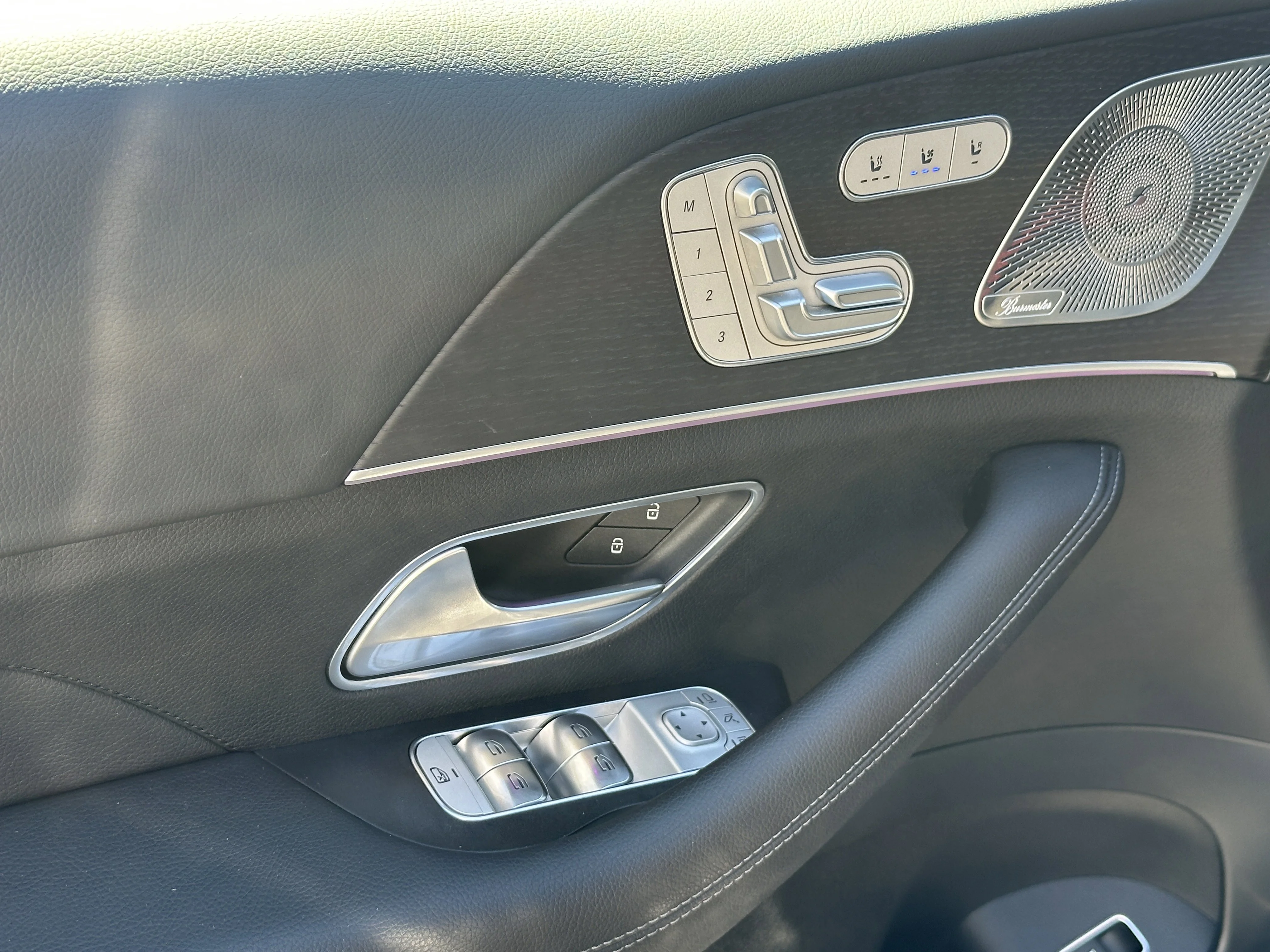 Certified Used 2025 Black Mercedes-Benz GLS 450 image 12