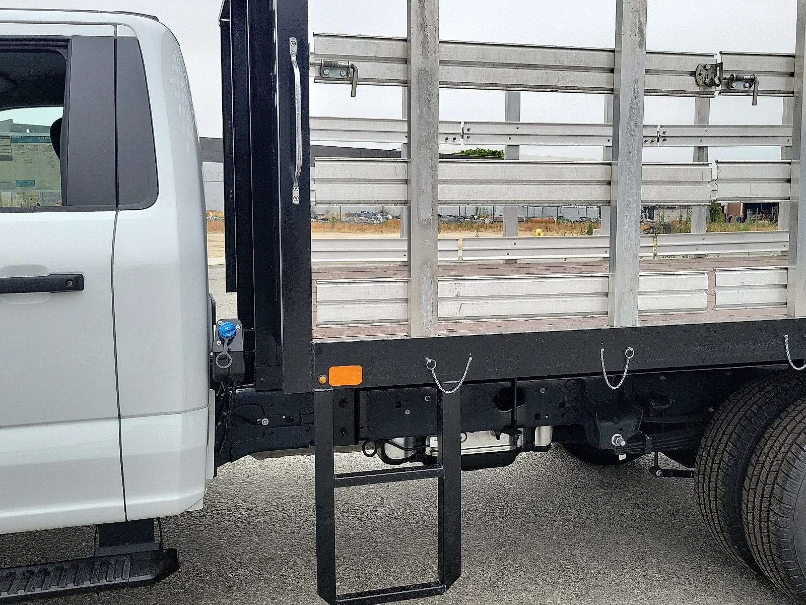 2026 Ford F-350 Super Duty Chassis Cab XL - Photo 18