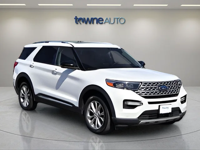 Used 2023 White Ford Limited image 8