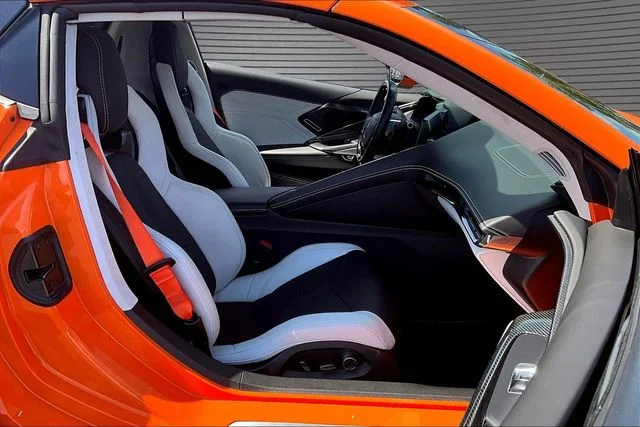 Used 2023 Orange Chevrolet Z06 image 25