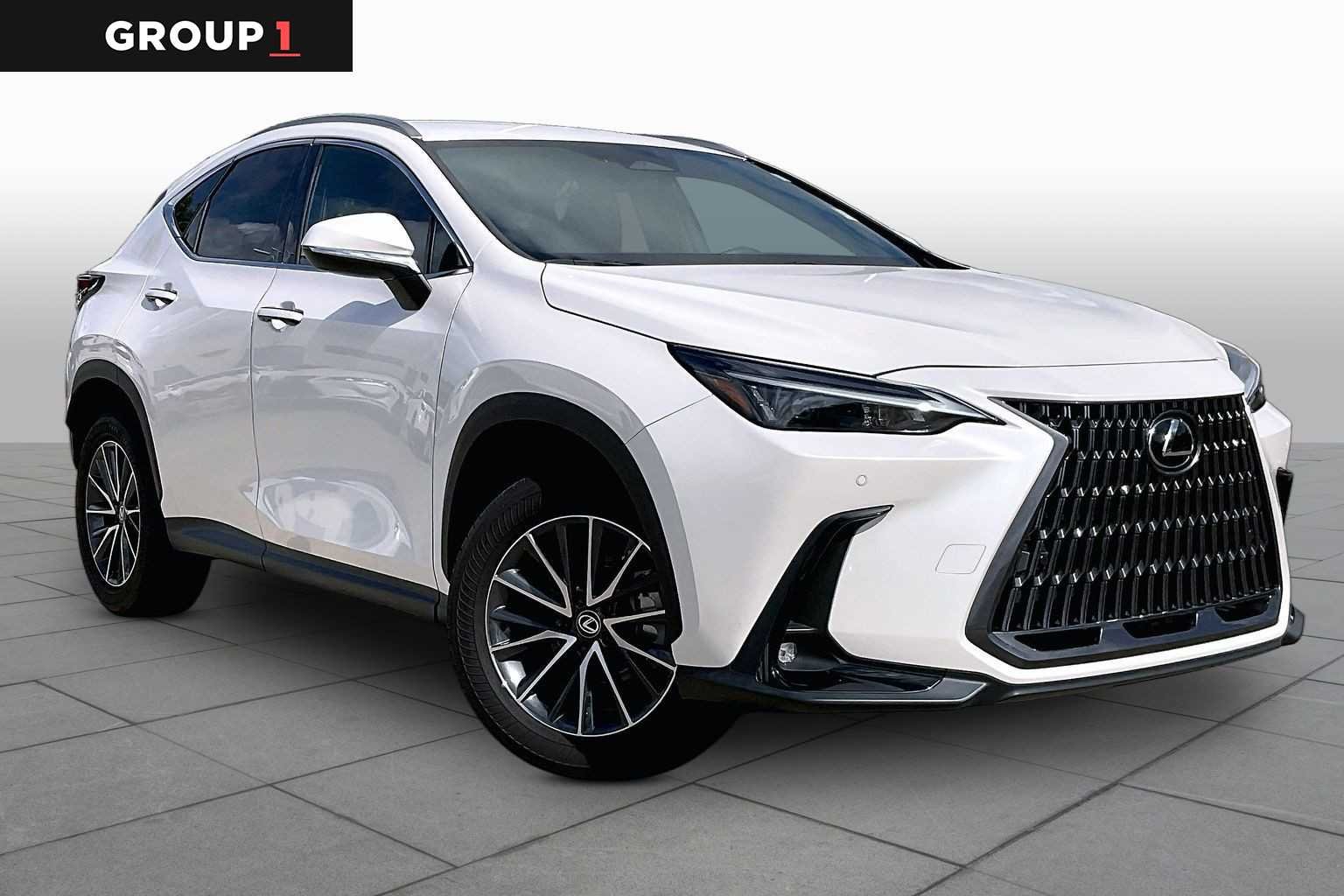 Used 2025 Eminent White Pearl Lexus  image 3