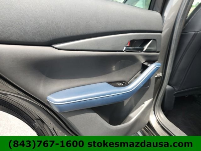 Used 2021 Gray Mazda Preferred image 17