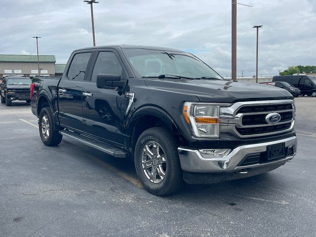 Pre-Owned 2021 Ford F-150 XLT 4WD Crew Cab