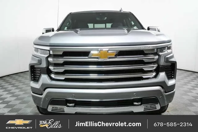 New 2026 Sterling Gray Metallic Chevrolet High Country image 35