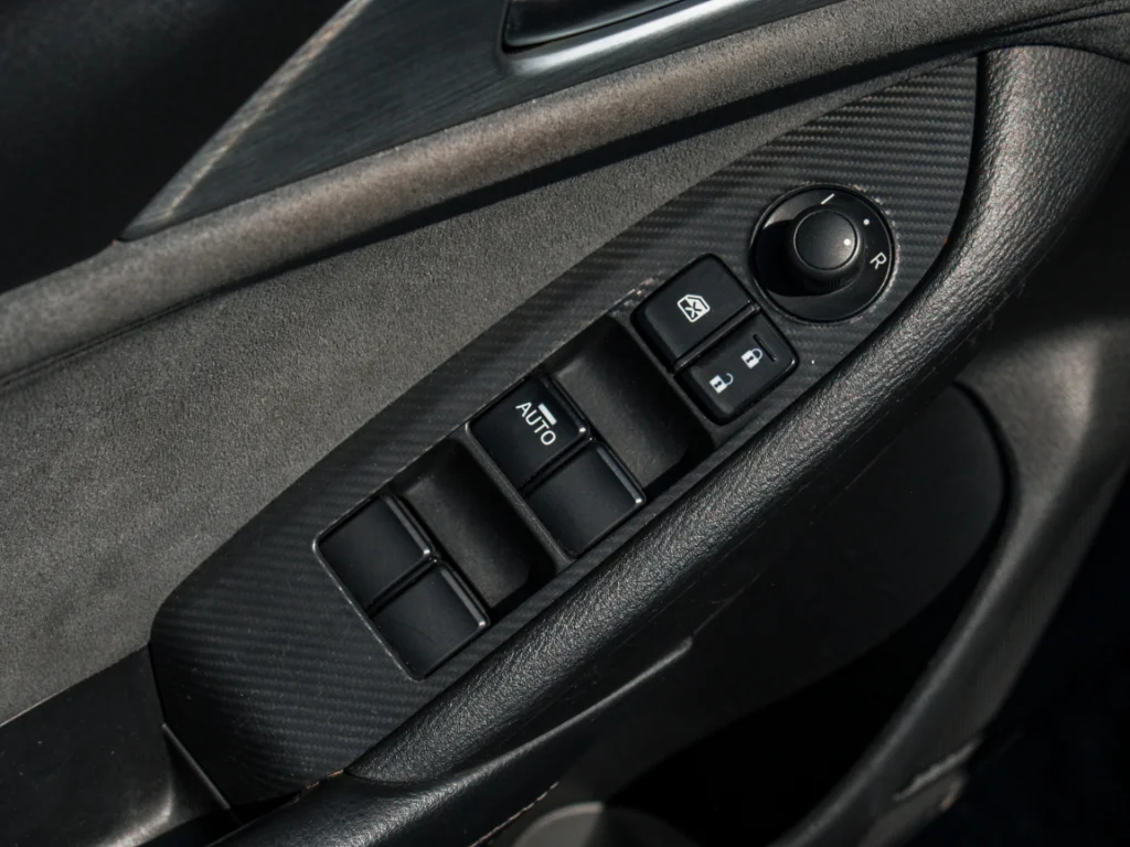 Used 2019 Eternal Blue Mica Mazda Grand Touring image 9