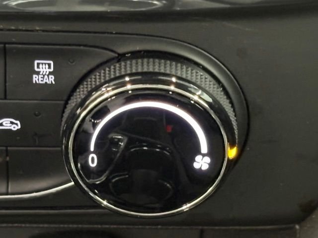 Used 2025 Black Buick Preferred image 30