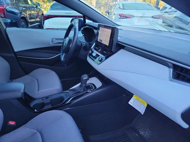 Used 2024  Toyota SE image 33