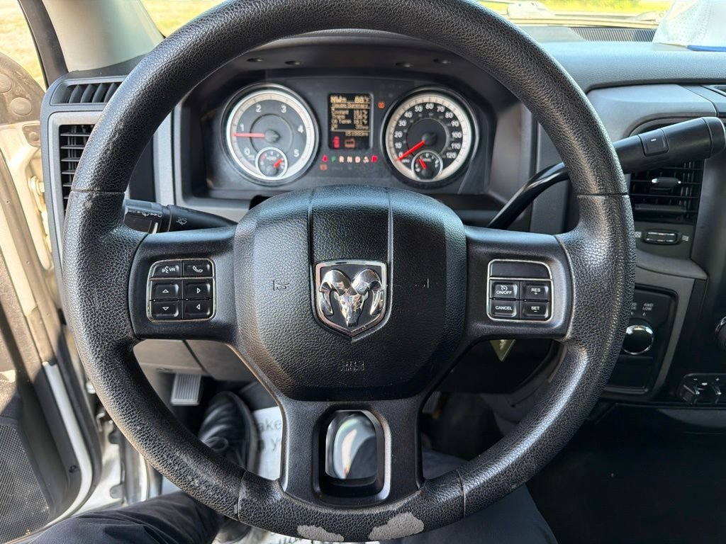 Used 2016 Bright Silver Metallic Clearcoat Ram Tradesman image 7