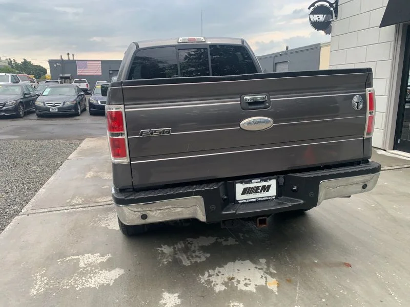 Used 2011 Gray Ford XLT Pickup 4D 5 1/2 ft image 13