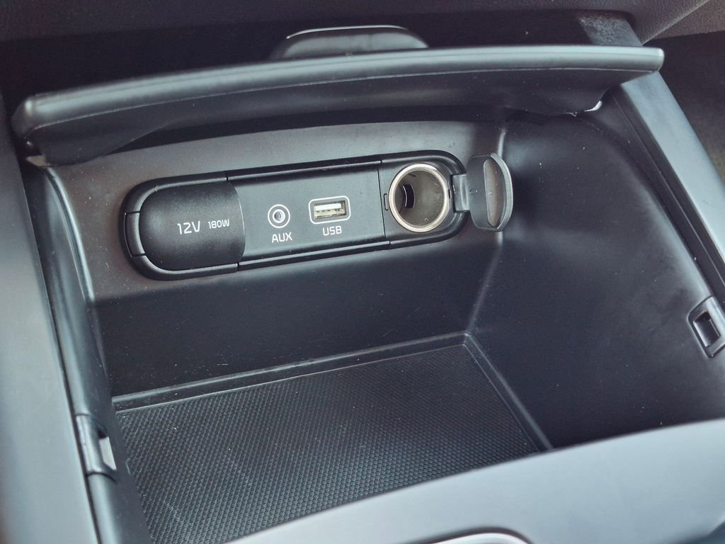 2019 Kia Sorento LX - Photo 19