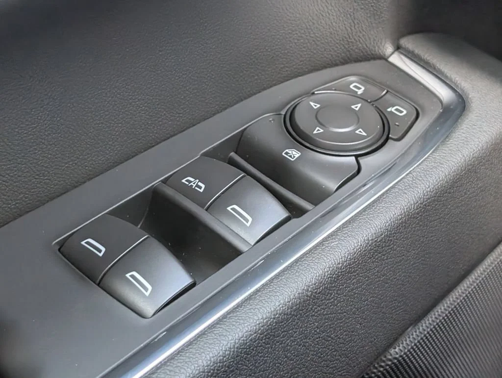 New 2026 Summit White Chevrolet LT Trail Boss image 21