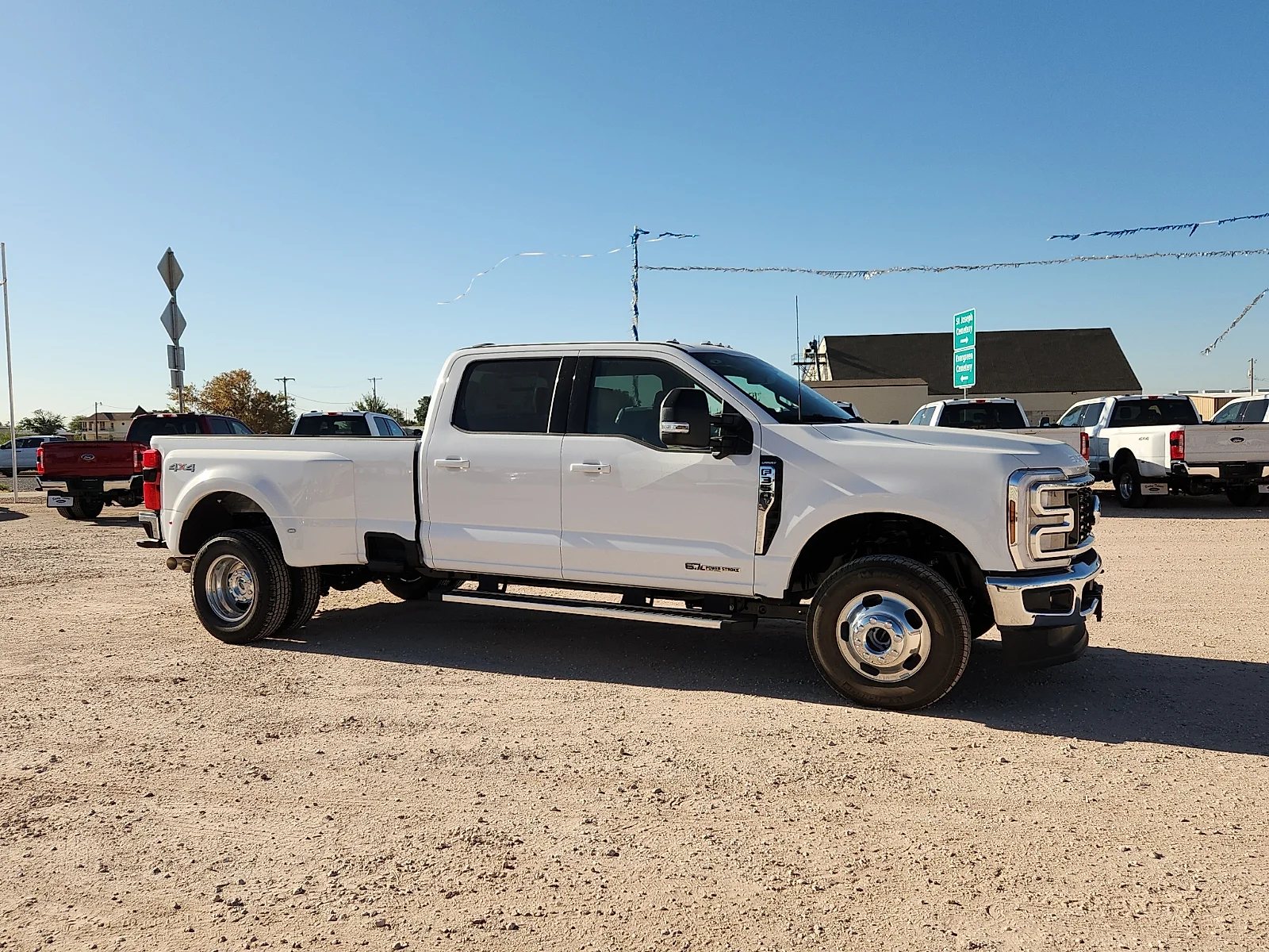 New 2026 Oxford White Ford LARIAT image 8