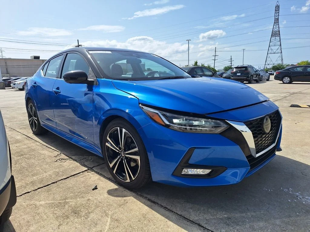 Used 2023 Blue Nissan SR image 2