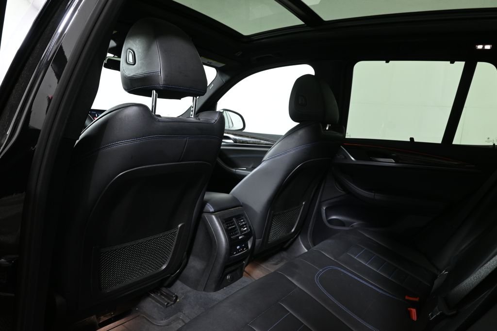 Used 2019 Black Sapphire Metallic BMW M40i image 7