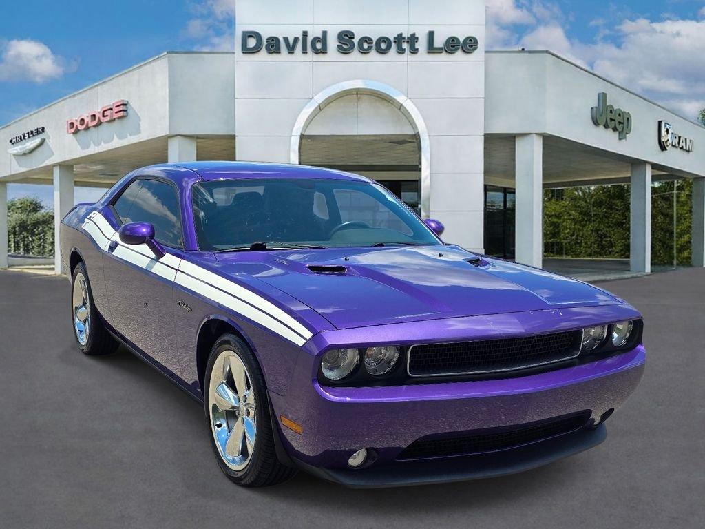 Used 2014 Purple Dodge R/T image 3
