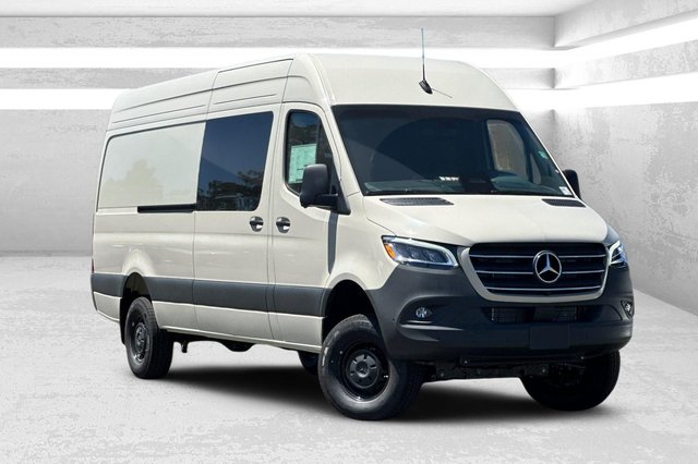 2026 Mercedes-Benz Sprinter 2500 Cargo 170 WB