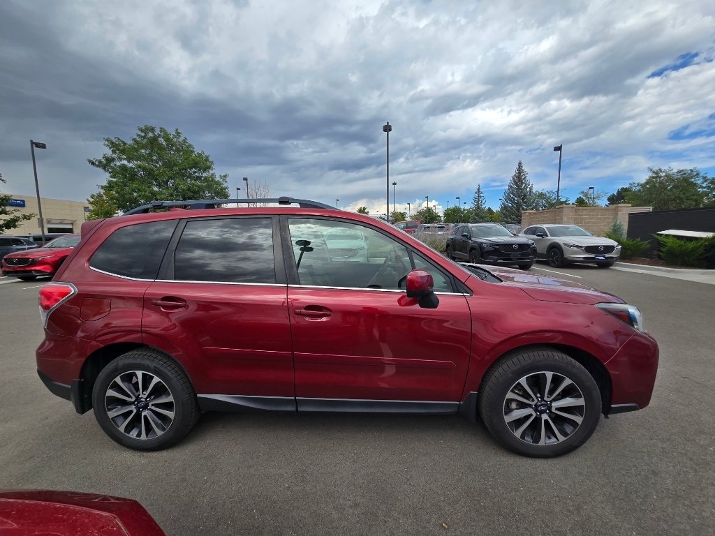 Used 2018 Venetian Red Pearl Subaru Premium image 6