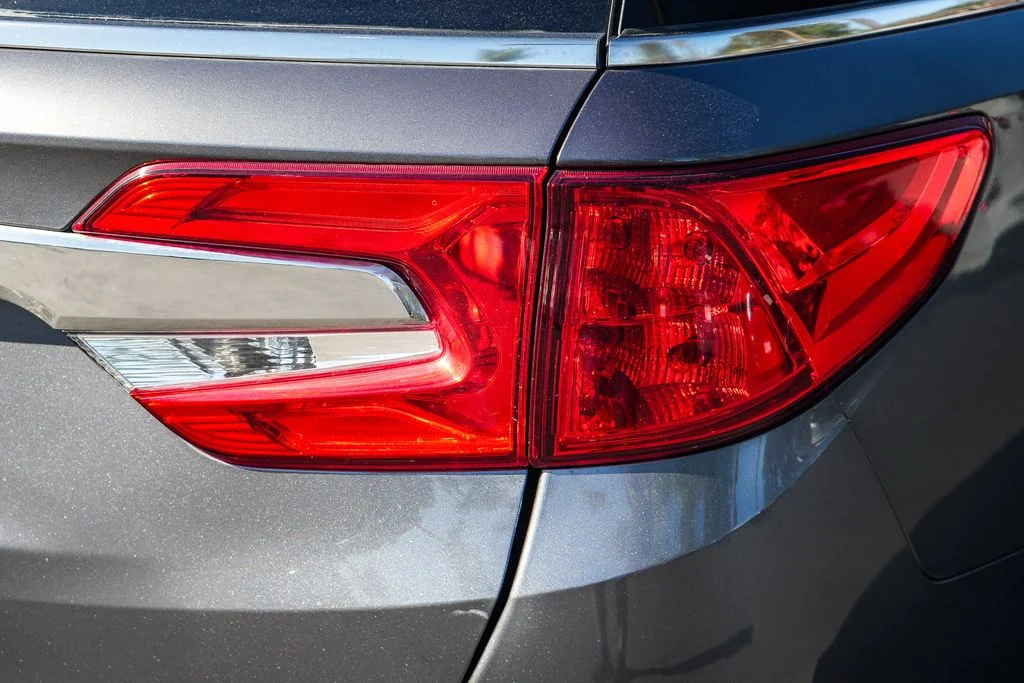 Used 2020  Honda EX image 7