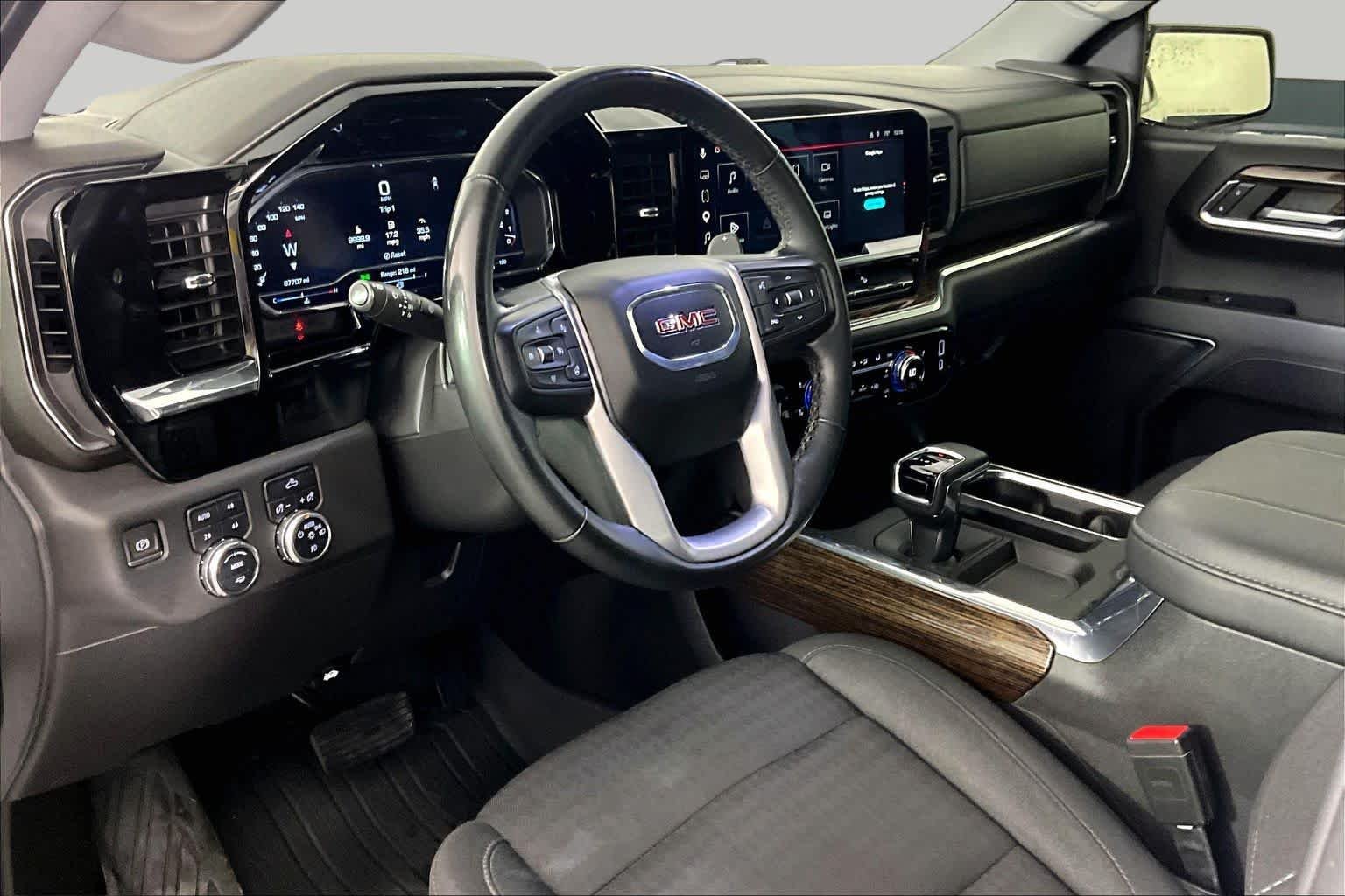 2023 GMC Sierra 1500 Elevation - Photo 17