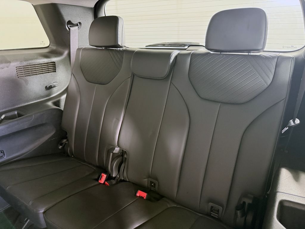 Used 2023 White Hyundai SEL image 37