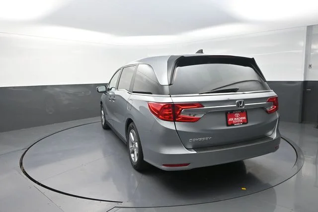 Used 2019 Silver Honda EX-L image 57