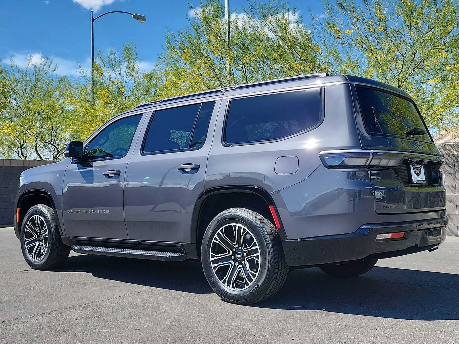 New 2026 Baltic Gray Metallic Clearcoat Jeep  image 7