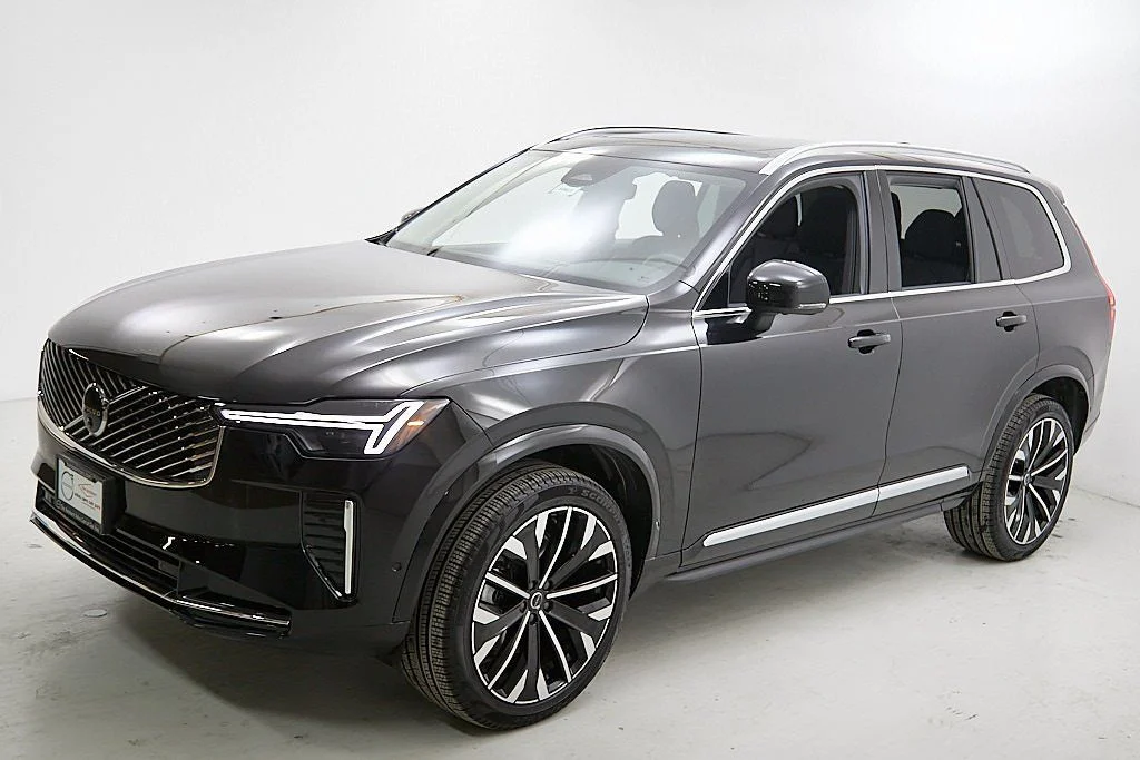 2026 Volvo XC90 Plus - Photo 6