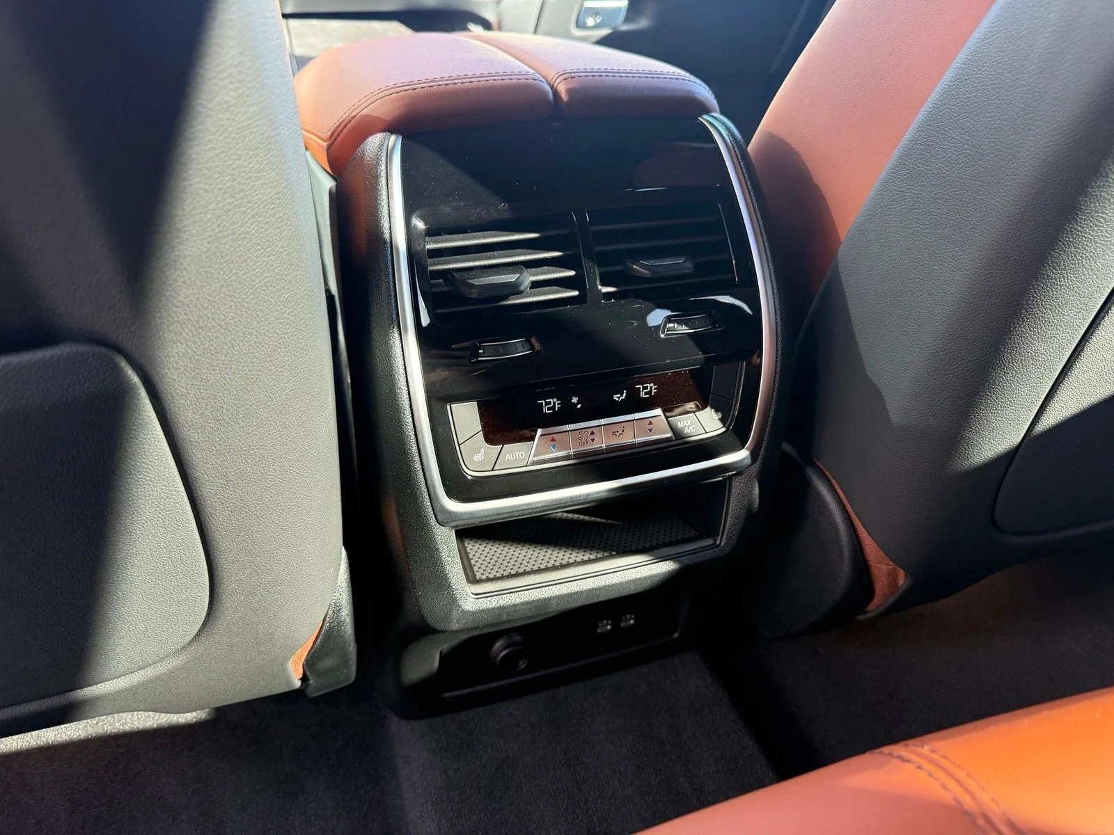 New 2026 Brooklyn Grey Metallic BMW xDrive40i image 33