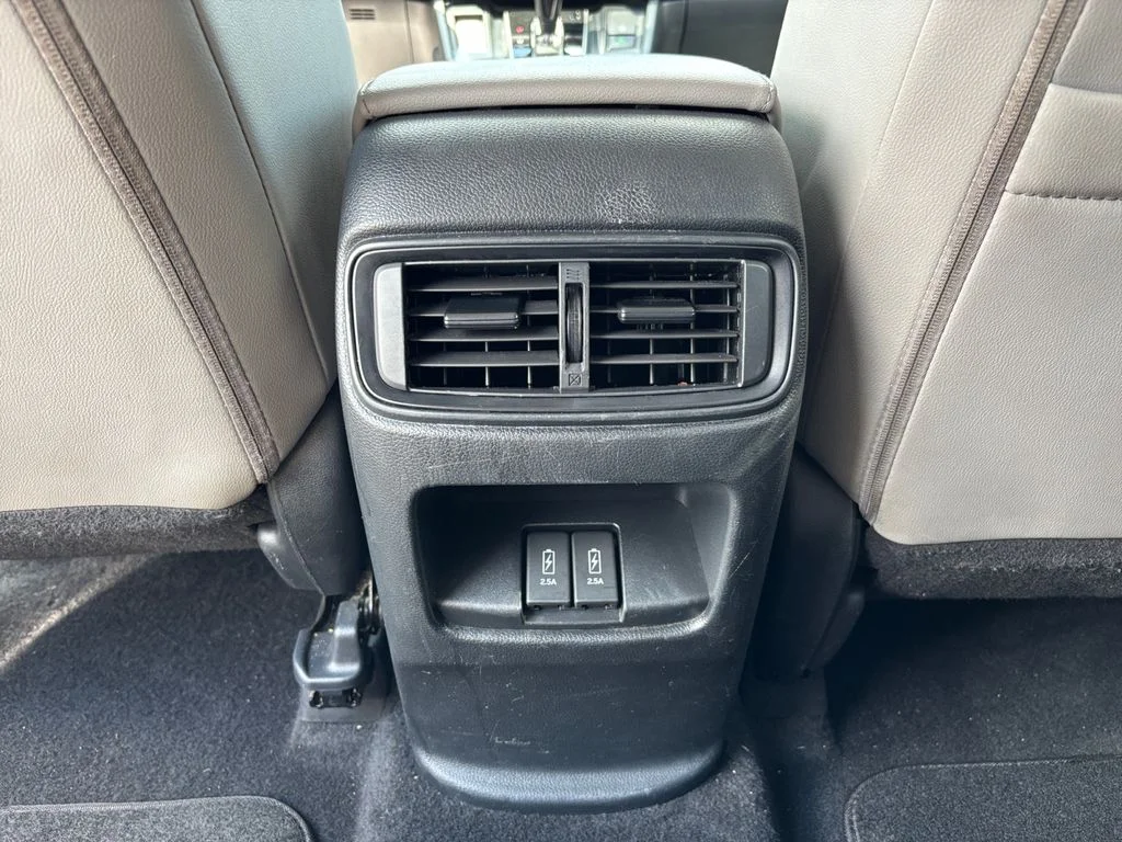 Used 2022 Black Honda EX-L image 42