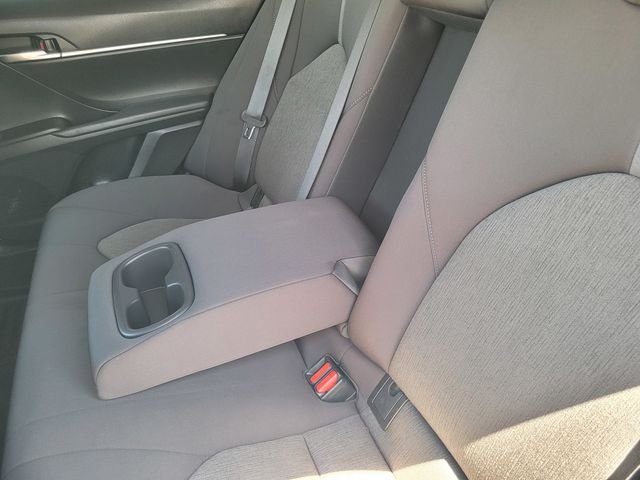 Used 2022 White Toyota LE image 15