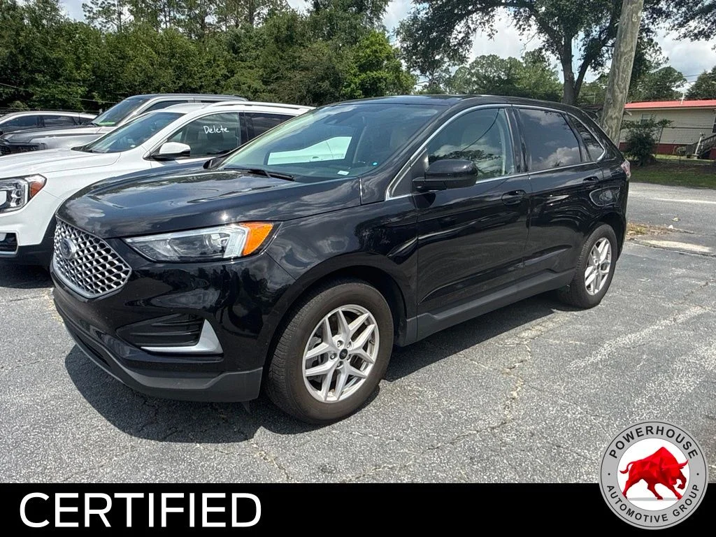 Used 2024 Black Ford SEL image 1