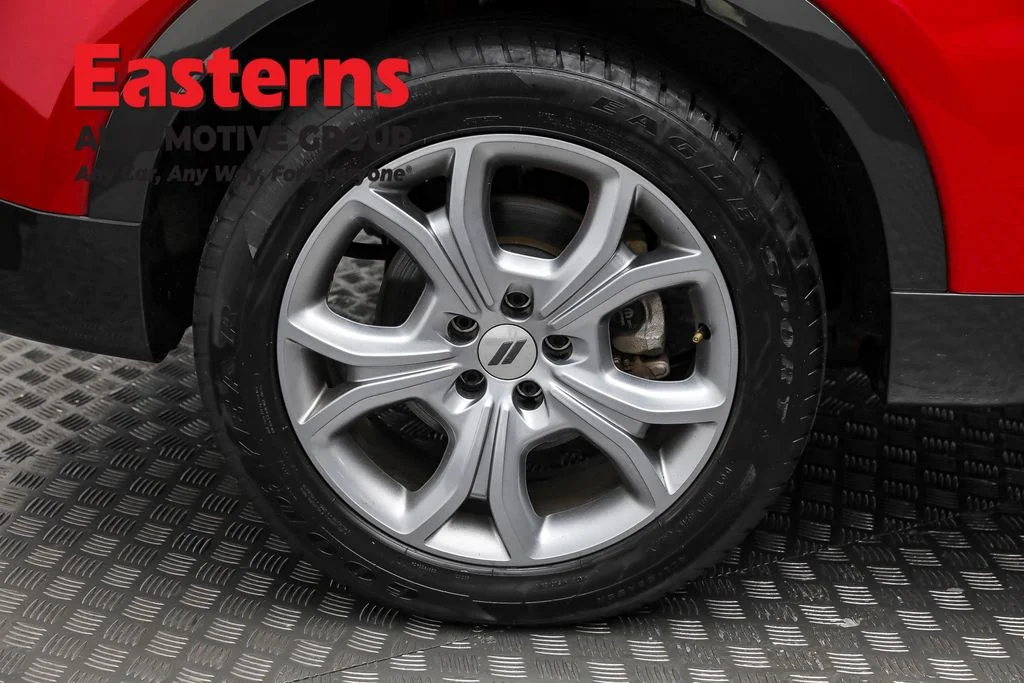 Used 2024 Red Dodge R/T image 31