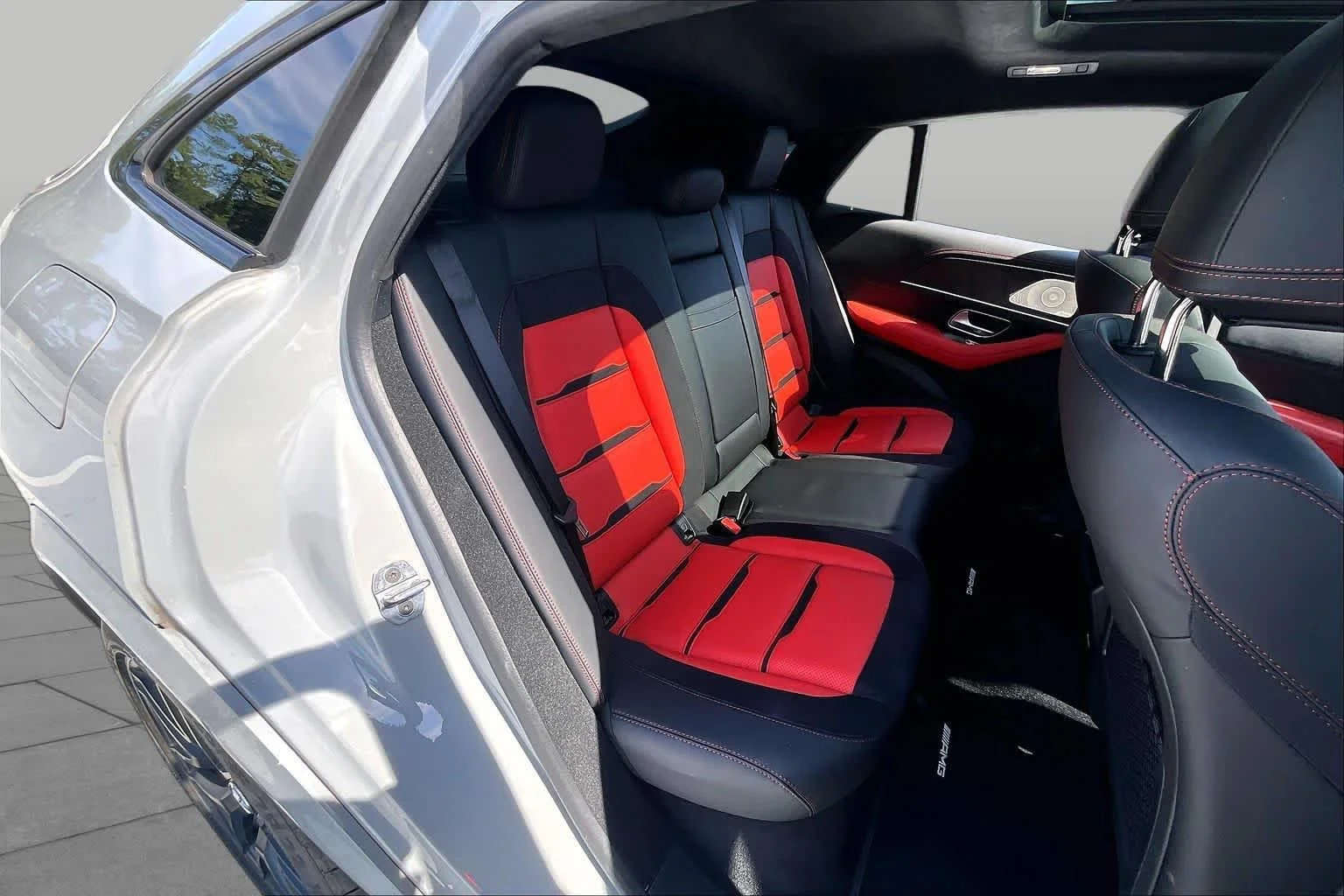 Used 2025 MANUFAKTUR Alpine Grey Mercedes-Benz AMG® GLE 63 S image 19