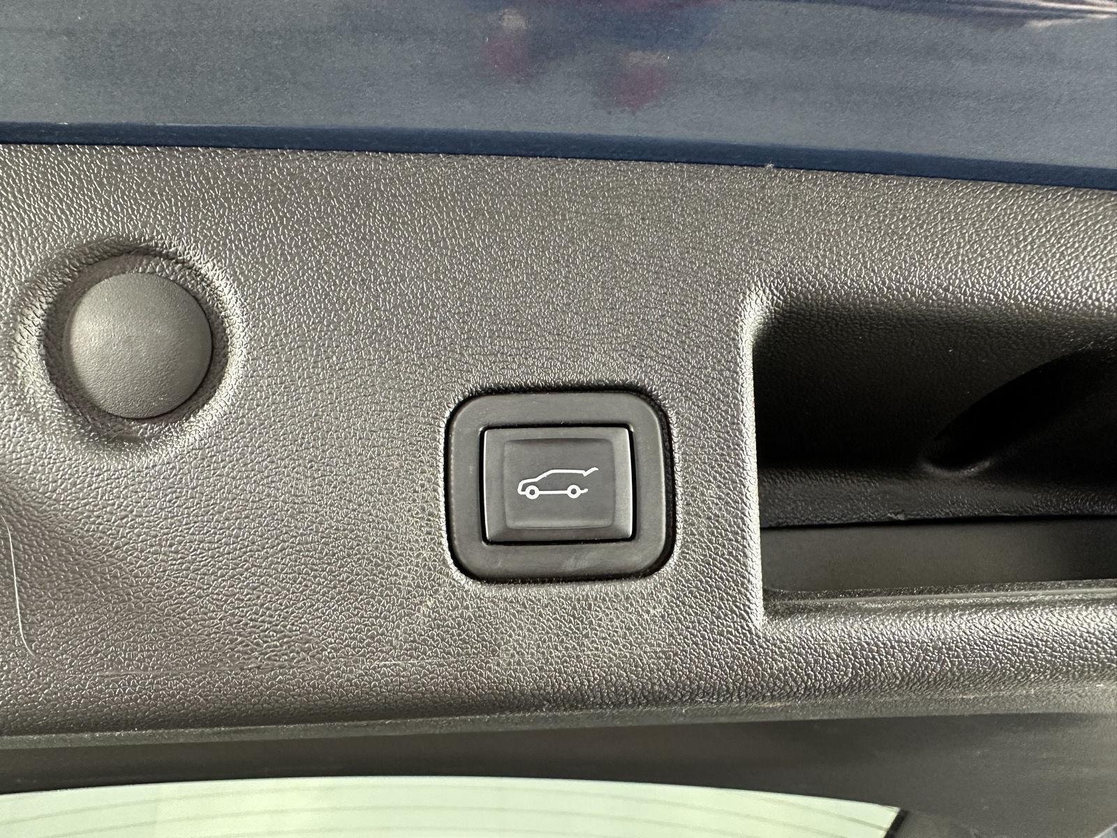 Used 2024 Lakeshore Blue Metallic Chevrolet LT image 47