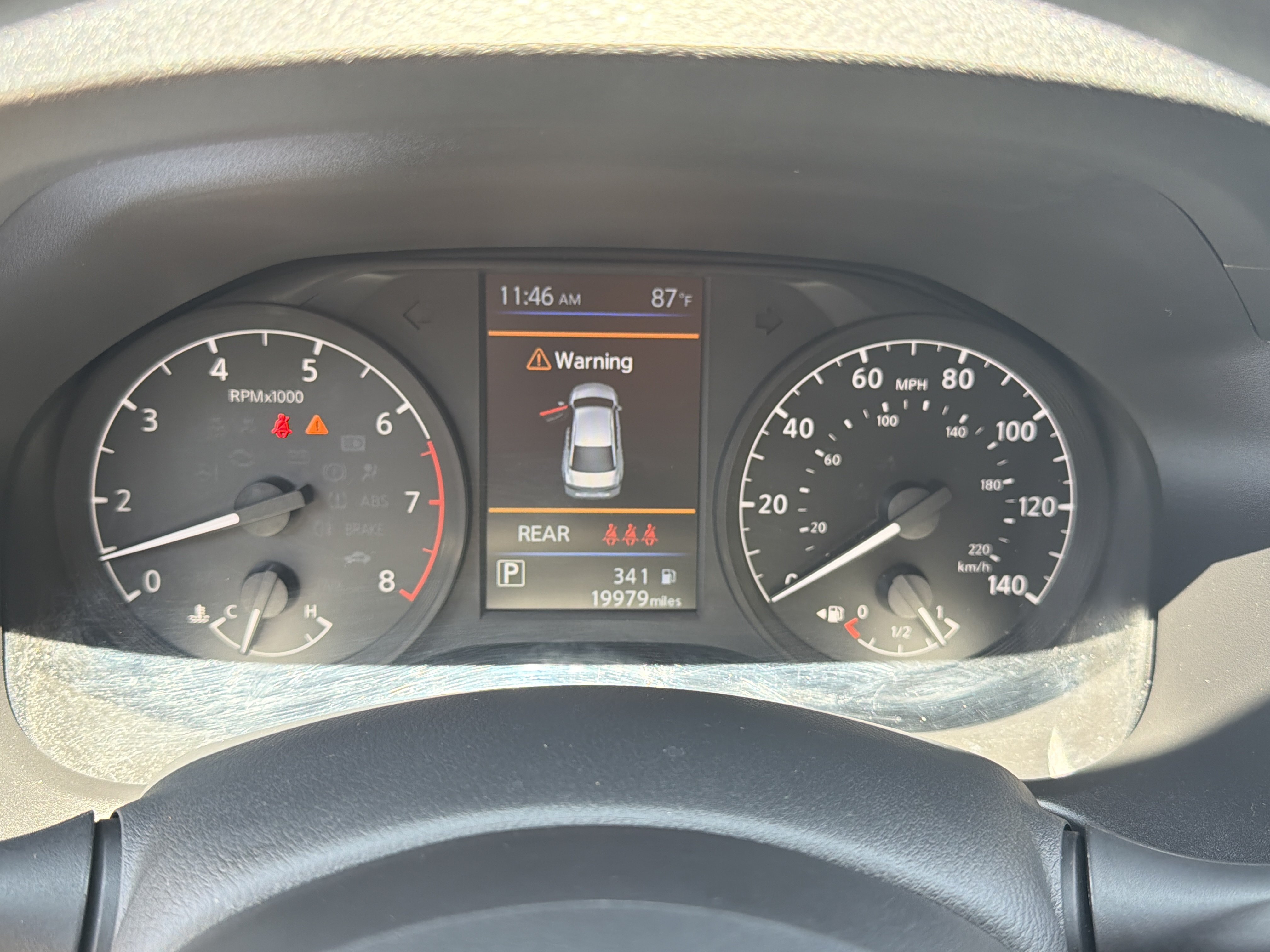 Certified Used 2025 Glacier White Nissan S image 27