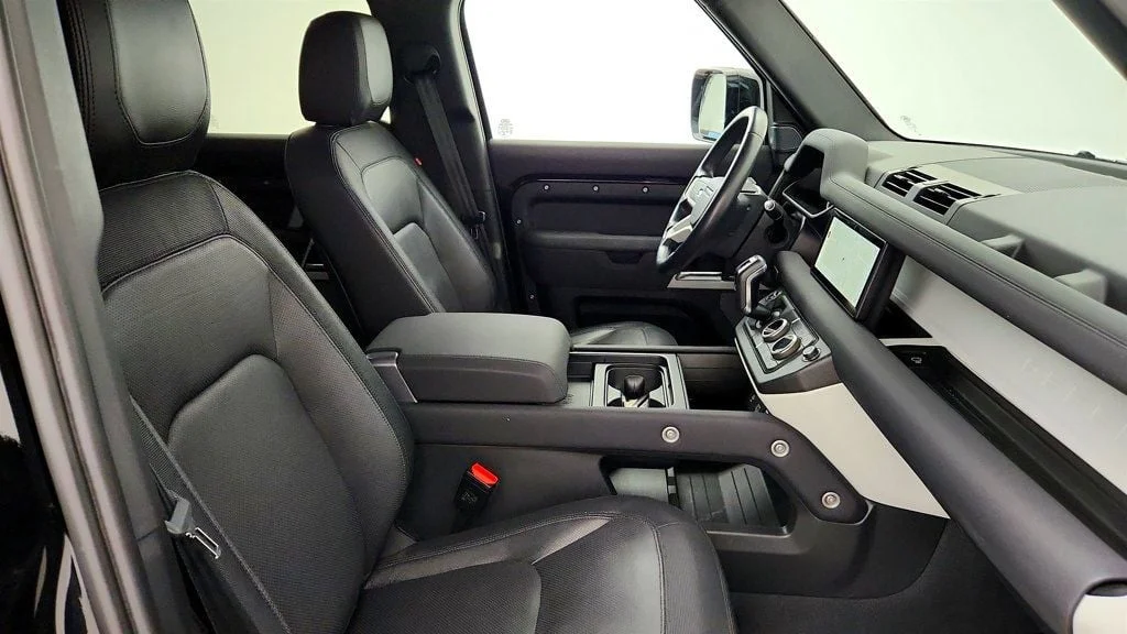 Used 2023 Santorini Black Metallic Land Rover 110 X-Dynamic SE AWD w/ Air Suspension & Cold Climate Pkgs + ACC image 26