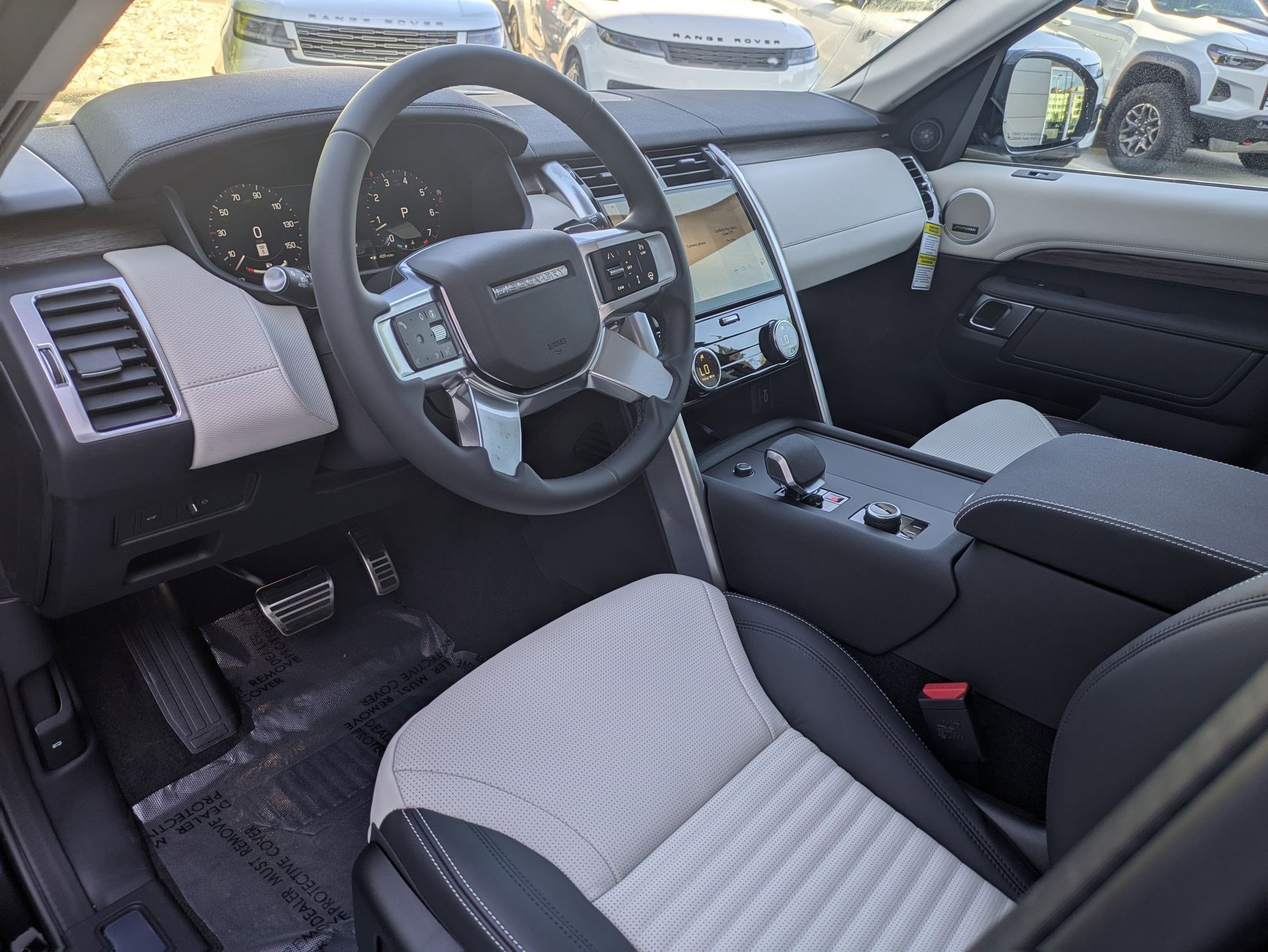 2026 Land Rover Discovery Dynamic SE - Photo 15