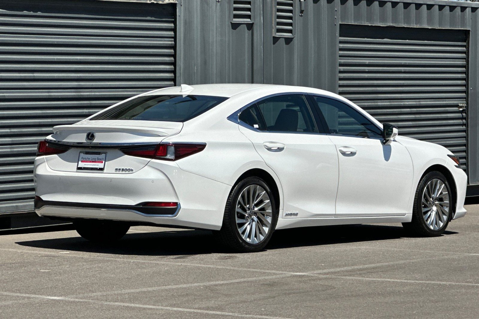 Used 2019 WHITE Lexus ES 300h image 8