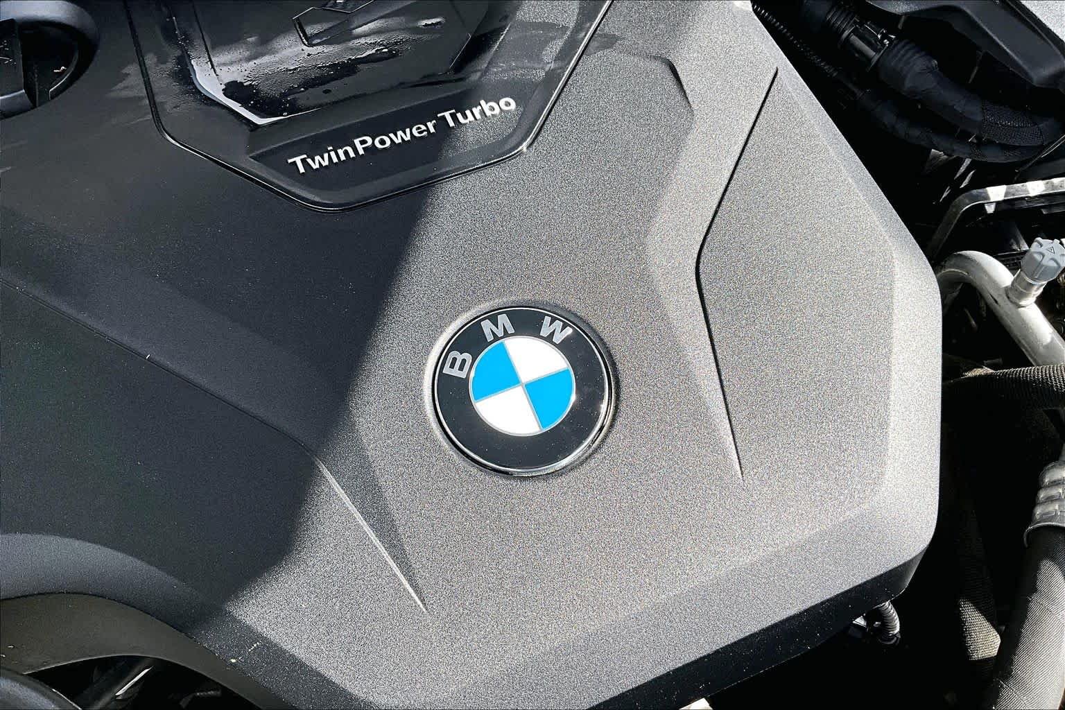Used 2020 Glacier Silver Metallic BMW xDrive30i image 33