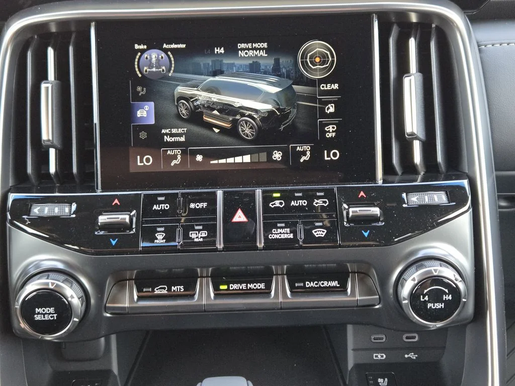 New 2026 Manganese Luster Lexus 700h Luxury image 14