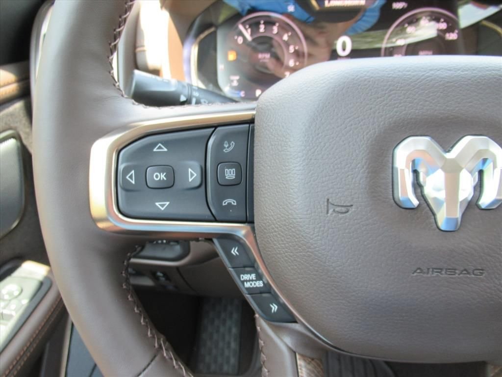New 2026 Ivory White Tri-Coat Pearl-Coat Exterior Paint RAM Limited image 25