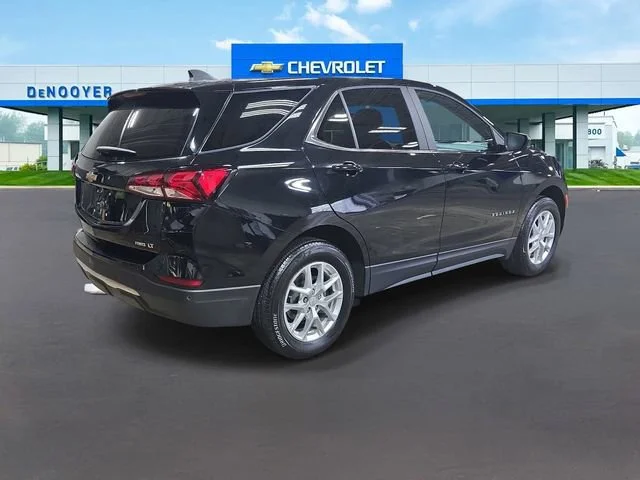 2024 Chevrolet Equinox LT - Photo 7