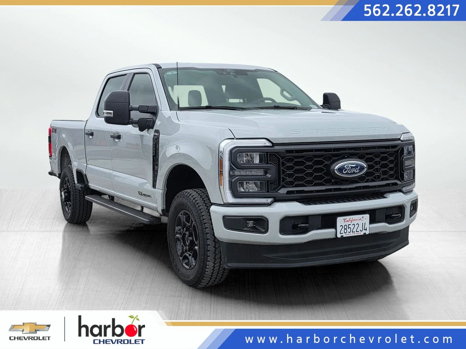 2025 Ford F-250 XL 4x4 Crew Cab 6-3/4' Box's photo