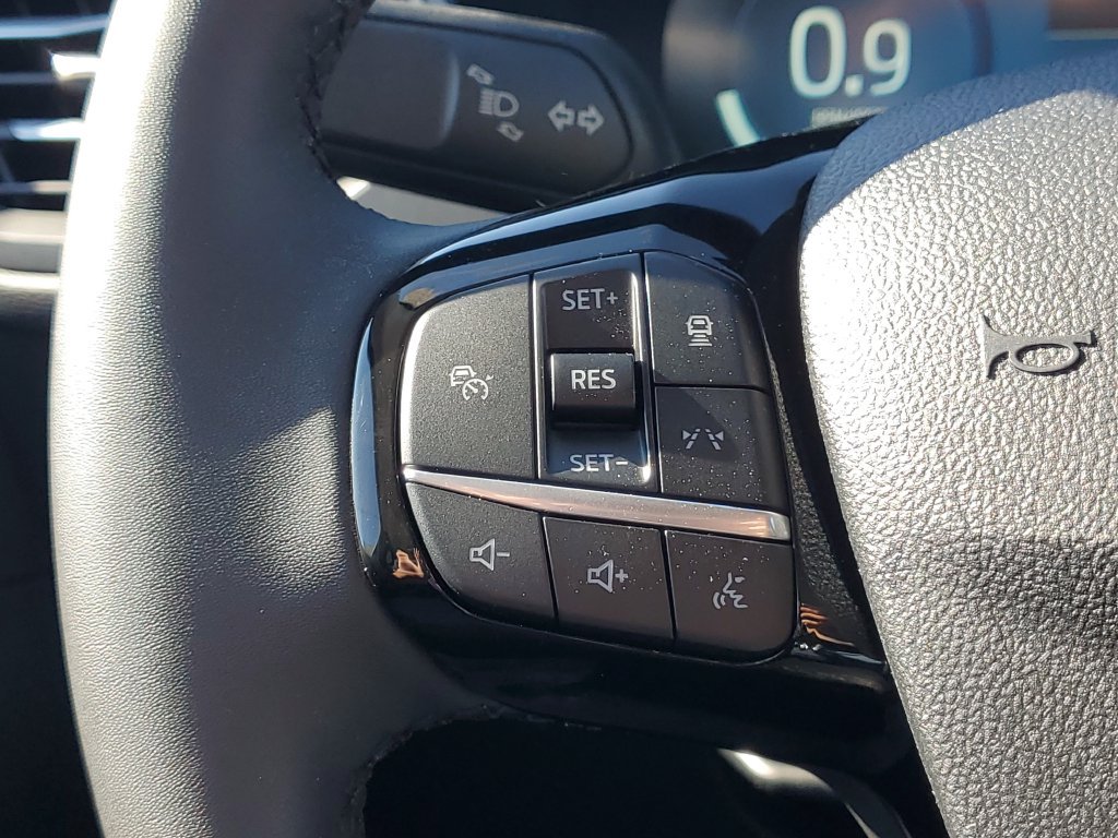 Used 2023 Black Ford Active image 23